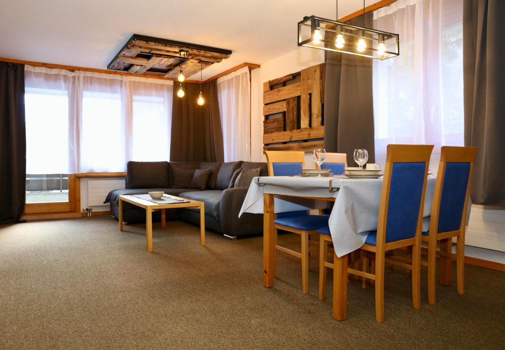 Monte Rosa Taesch, Apartments Mit Wellness Bereich Δωμάτιο φωτογραφία